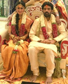 JD Chakravarthy Family Husband Parents children's Marriage Photos JD Chakravarthy Family Husband Parents children's Marriage Photos