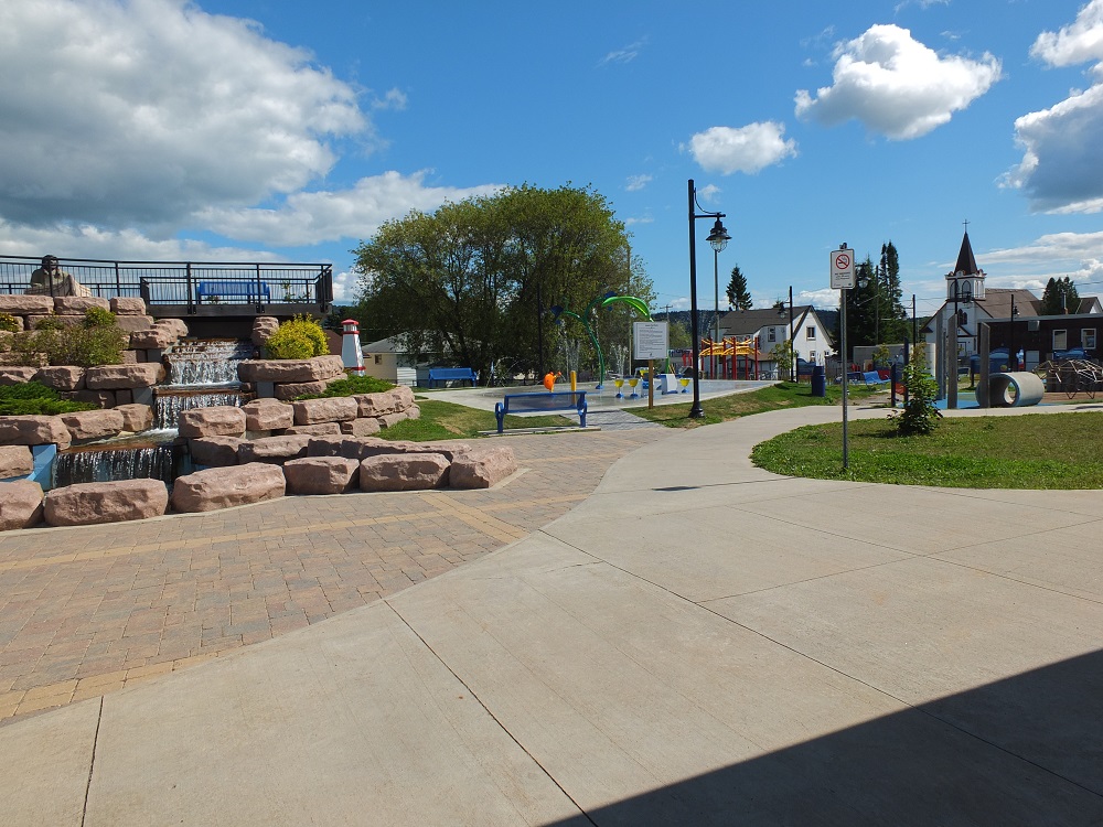 Nipigon Museum The Blog Paddle to the Sea Park, splash pad 2016