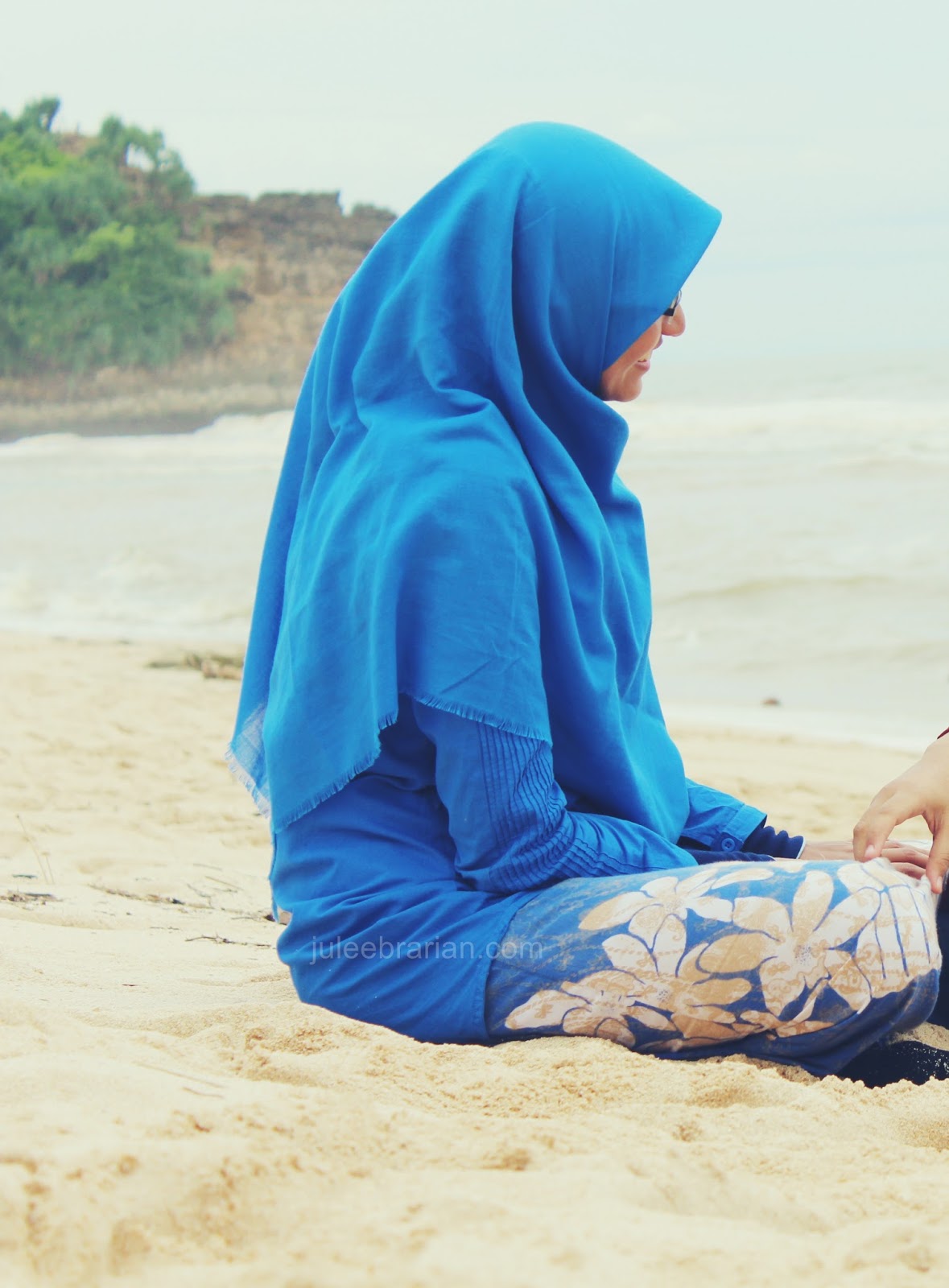 Elvis presley can't help falling in love текст. I couldn t help.