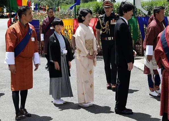 Crown Princess Kiko  and Prince Hisahito met King Jigme Khesar Namgyel, Queen Jetsun Pema and Gyalsey