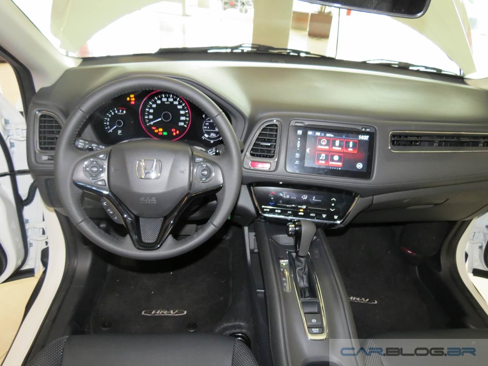Novo Honda HRV Branco EXL topo de linha fotos e vídeo