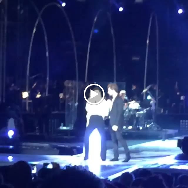 David Bisbal con Emma Marrone, Amame, Amami, Arena di Verona, Italia
