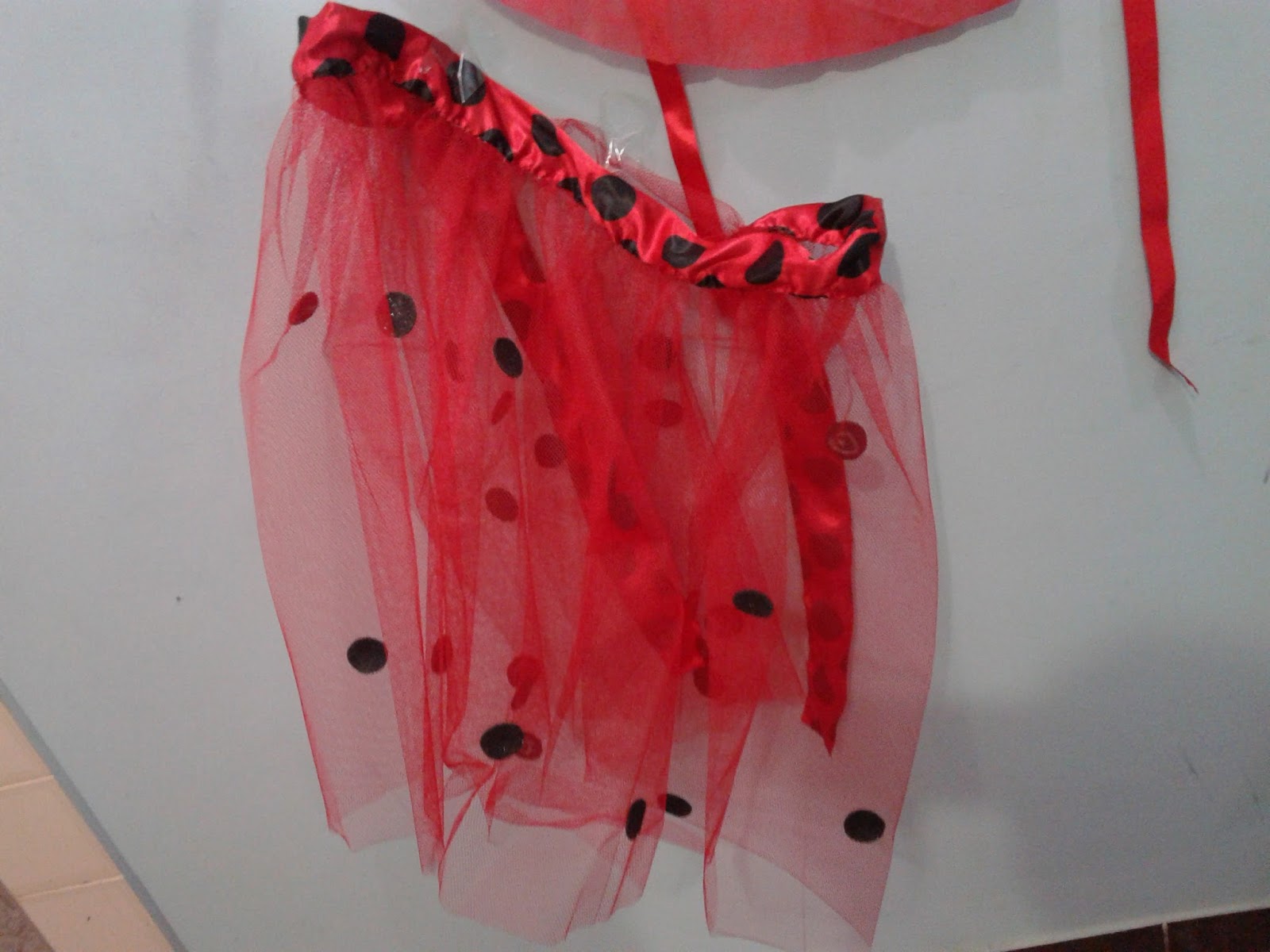 Red tulle skirt with a spotted ribbon waistband