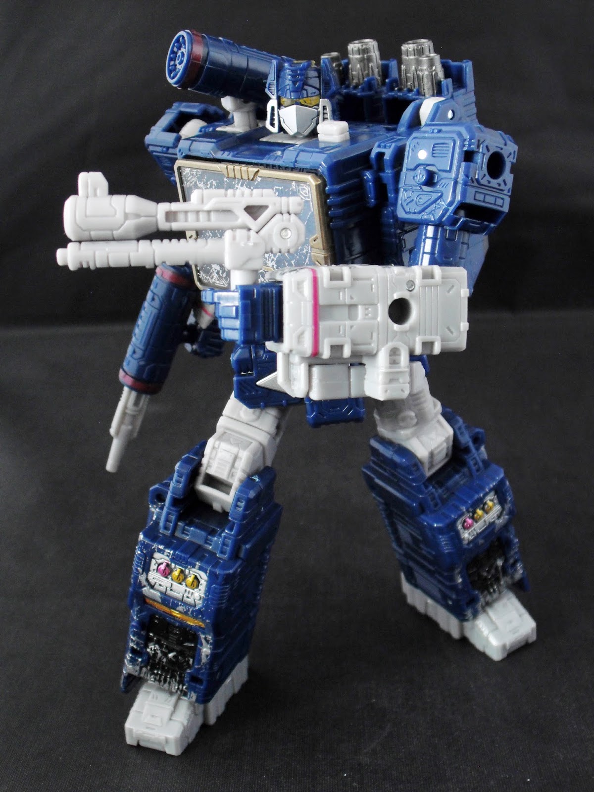 transformers war for cybertron micromaster soundwave spy patrol elite command unit