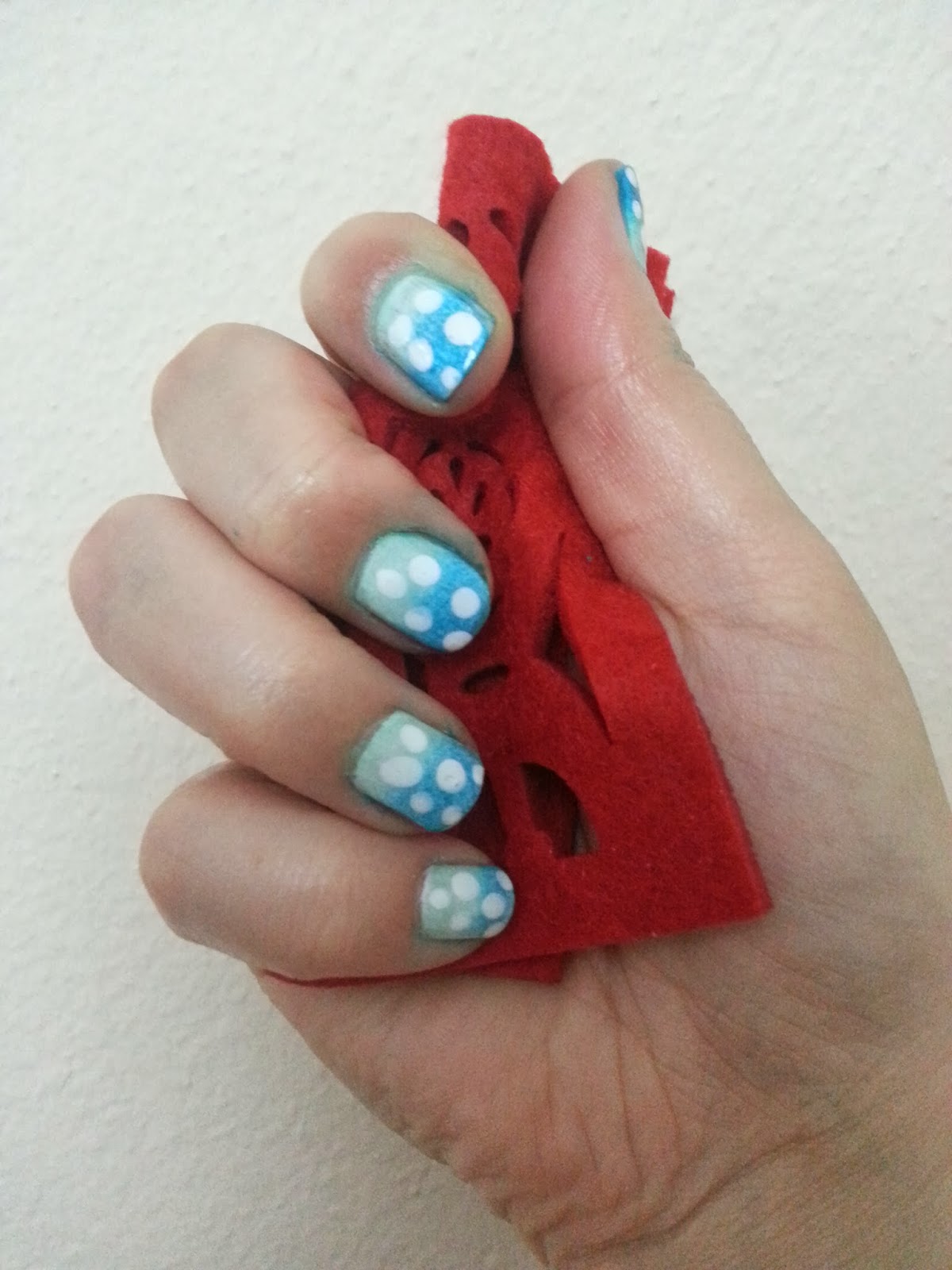 tutkunun güncesi sponge dotting nail art (sungerpuantiyeli ojeler)
