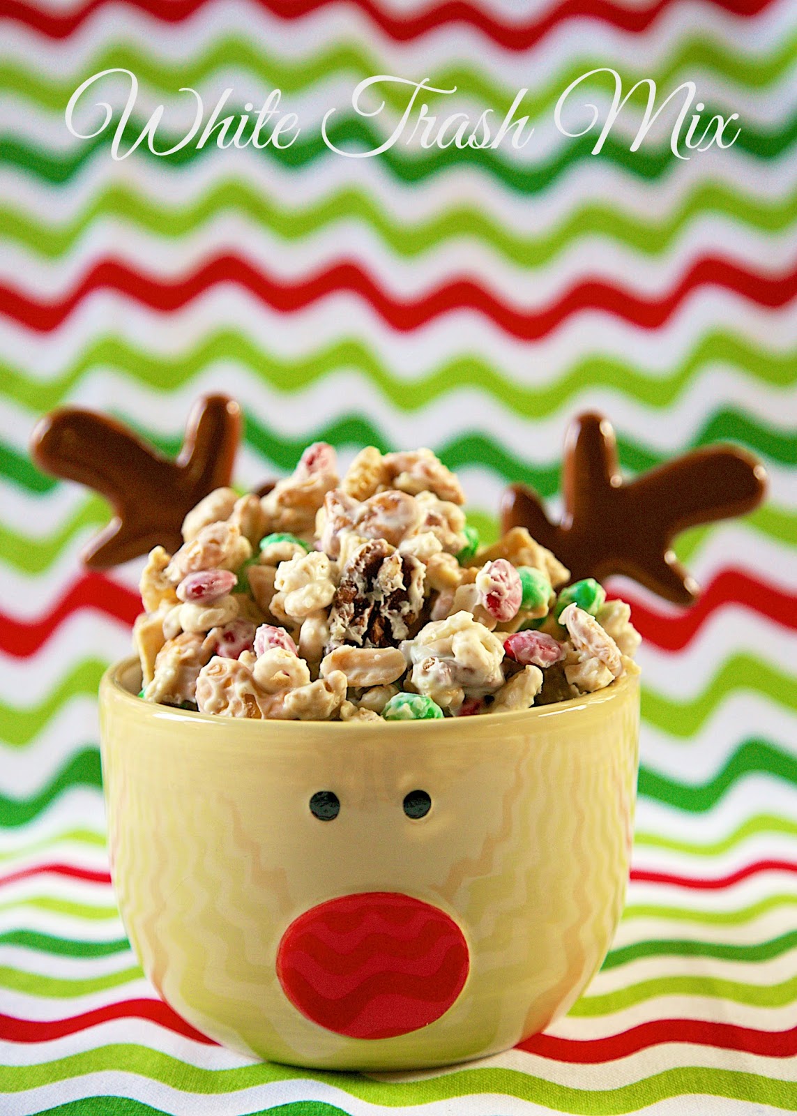 Alton Brown's White Trash Mix - white chocolate chex mix - HIGHLY addictive! Makes great neighbor or co-worker gifts. Chex, mixed nuts, cheerios, m&m candies, pretzels and white chocolate. A must for your holiday dessert tray! Everyone loves this no-bake holiday dessert recipe! Alton Brown's White Trash Mix - white chocolate chex mix - HIGHLY addictive! Makes great neighbor or co-worker gifts. Chex, mixed nuts, cheerios, m&m candies, pretzels and white chocolate. A must for your holiday dessert tray! Everyone loves this no-bake holiday dessert recipe!