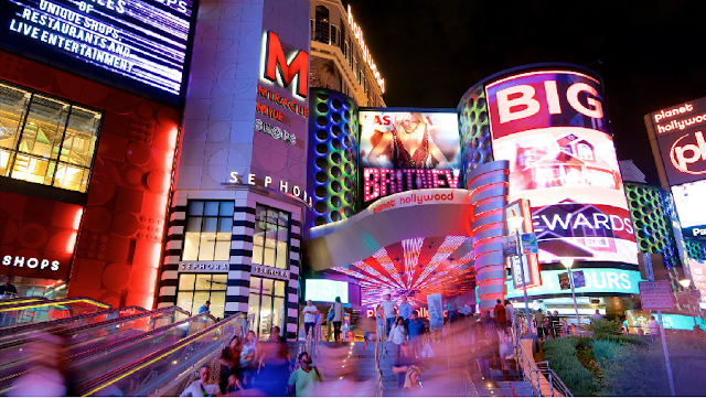 Shopping Miracle Mile em Las Vegas Shopping Miracle Mile em Las Vegas