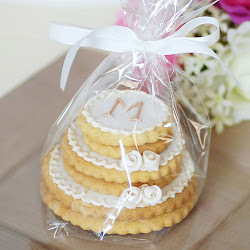 cookie cake favors stacked cookies personalized bridesmaid favor mini cakes edible party customized candy luncheon miniature recuerdos para decorated boda