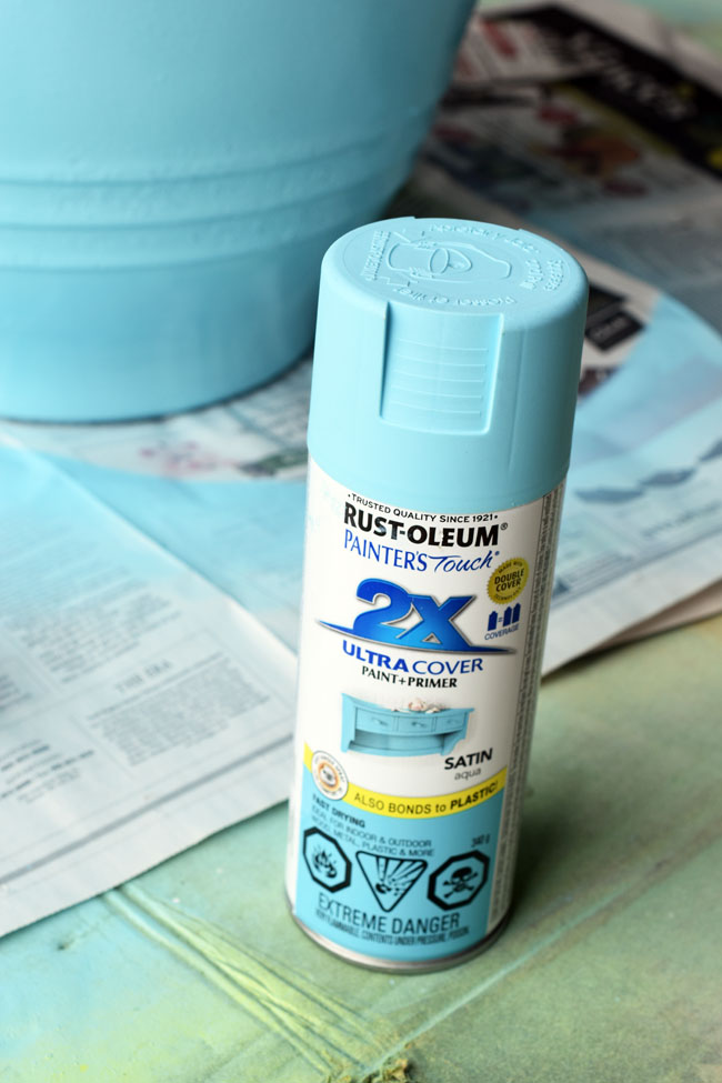 Woman in Real Life DIY SprayPainted Terra Cotta Planter 12monthsofdiy