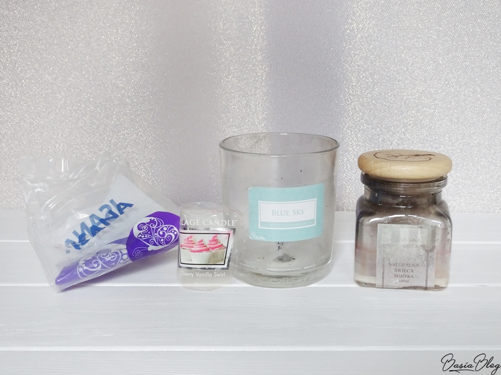 Isana, waciki, Sampler Village Candle Cherry Vanilla Swirl, Świeca sojowa Futura Natura 'Dzika Róża', Świeca zapachowa Blue Sky