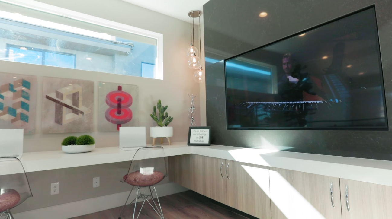 57 Photos vs. $1 Million Luxury Home in Las Vegas Interior Design Tour