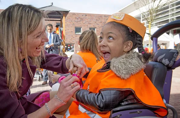 Queen Maxima and King Willem-Alexander of The Netherlands attend the Koningsspelen (King Games) at primary school 