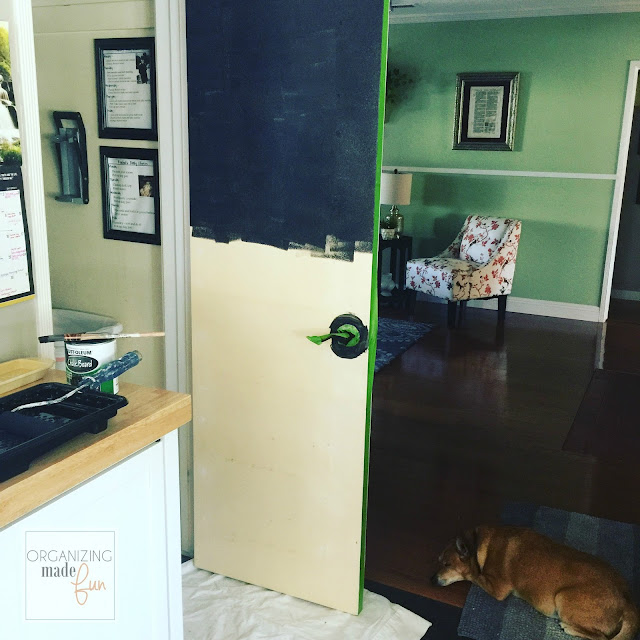 Painting a chalkboard on the back of the door :: OrganizingMadeFun.com