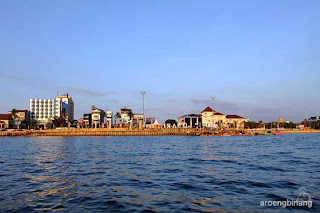 pantai losari makassar
