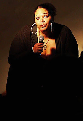 Arielle Souma comedian at Women in Sisterhood May Event