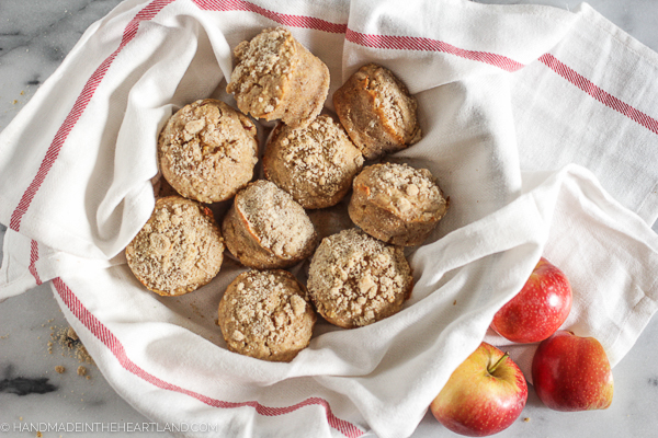 Easy, healthy and delicious fall breakfast muffin made with apples, apple pie yogurt and whole wheat flour.