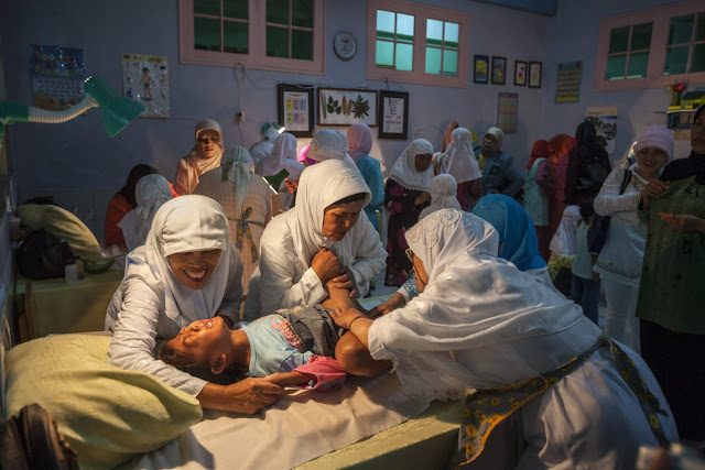 Sunat Perempuan Yang Berbahaya Tapi Umum Dilakukan Di Indonesia