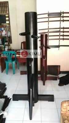 KIMU Black Dragon Wooden Dummy / Mok Yan Jong (Single) KIMU Black Dragon Wooden Dummy / Mok Yan Jong (Single)