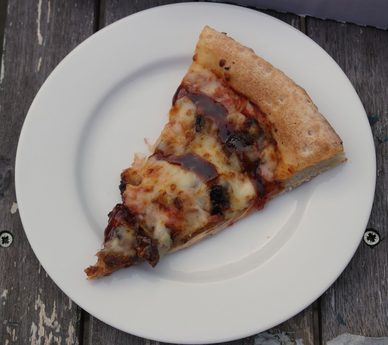 Papa John's BBQ Beef Brisket Pizza Review Red Rose Mummy