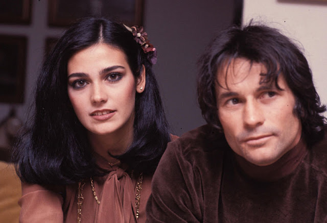 Palomo Linares junto a Marina Danko Revista Hola en 1977. Sebastián Palomo Martínez.