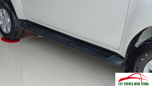 Giá xe, thông số kỹ thuật và đánh giá chi tiết bán tải Toyota Hilux 2018 nhập khẩu - ảnh 12 Giá xe, thông số kỹ thuật và đánh giá chi tiết bán tải Toyota Hilux 2018 nhập khẩu - ảnh 12