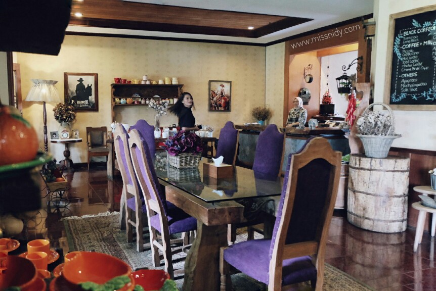 vintage hotel di lembang