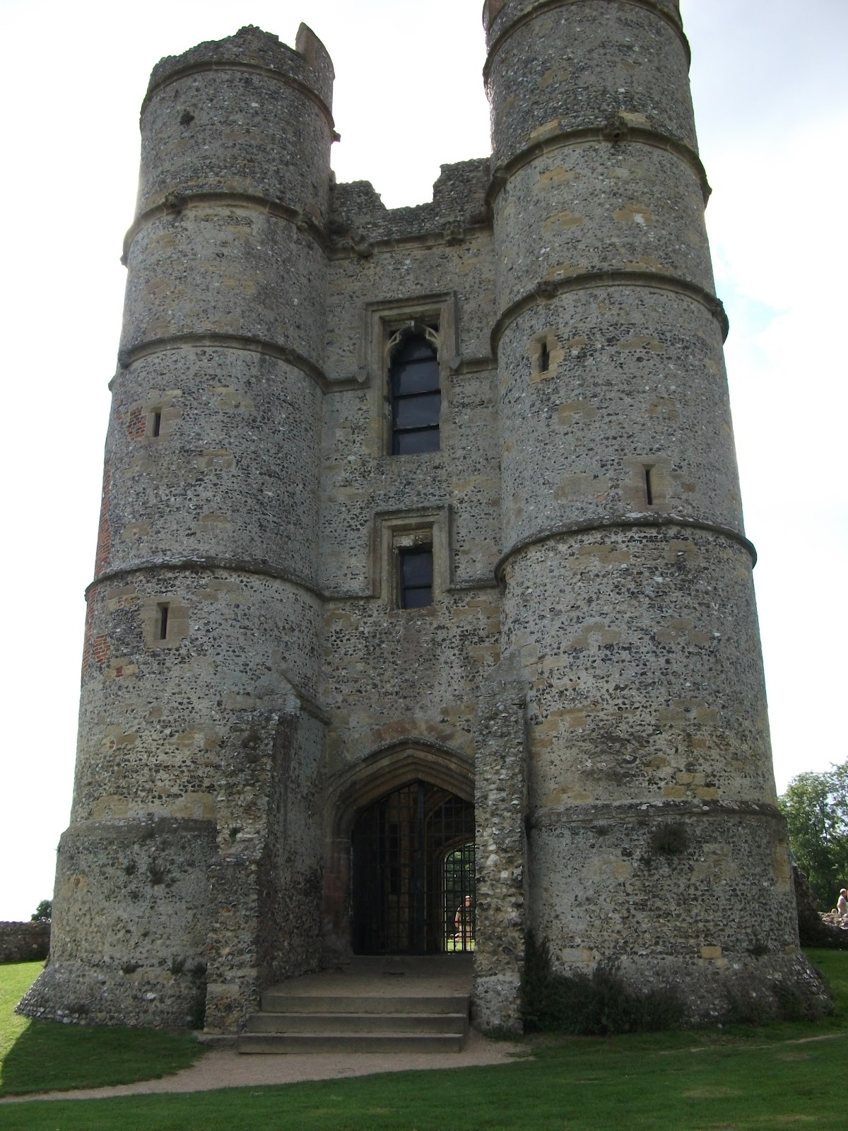 The Castle Hunter Donnington Castle FREE SITE