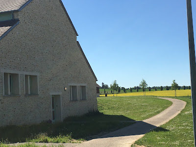 Trop beau début mai pour s’enfermer !