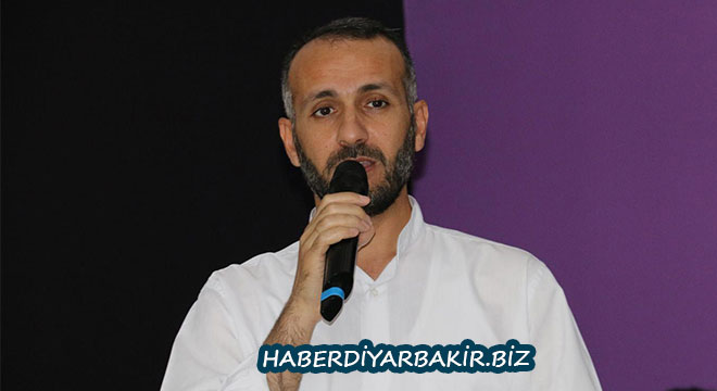 Diyarbakır Ergani'de İmam hatip mezunları bir araya geldi Diyarbakır Ergani'de İmam hatip mezunları bir araya geldi