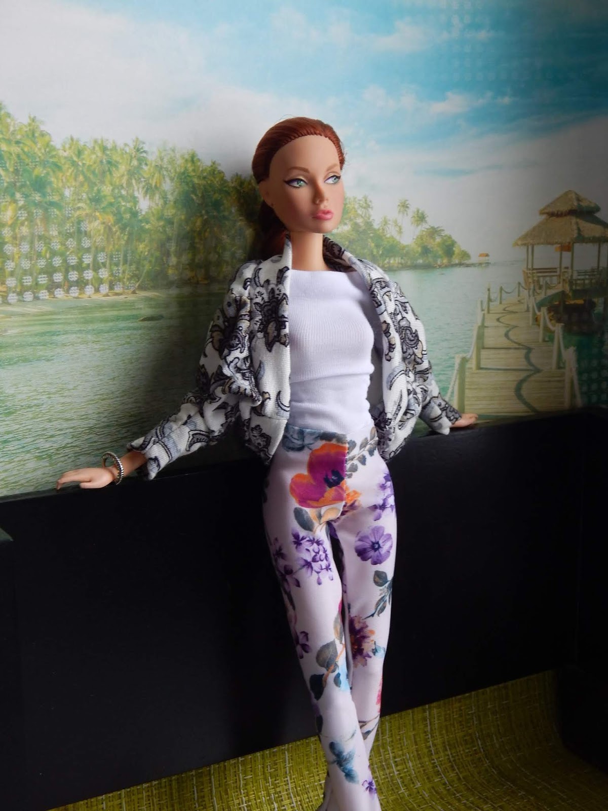 Eu Amo Artesanato: Roupa para Boneca Barbie com molde  Roupas de trabalho  elegantes, Estilo barbie, Roupas para bonecas barbie