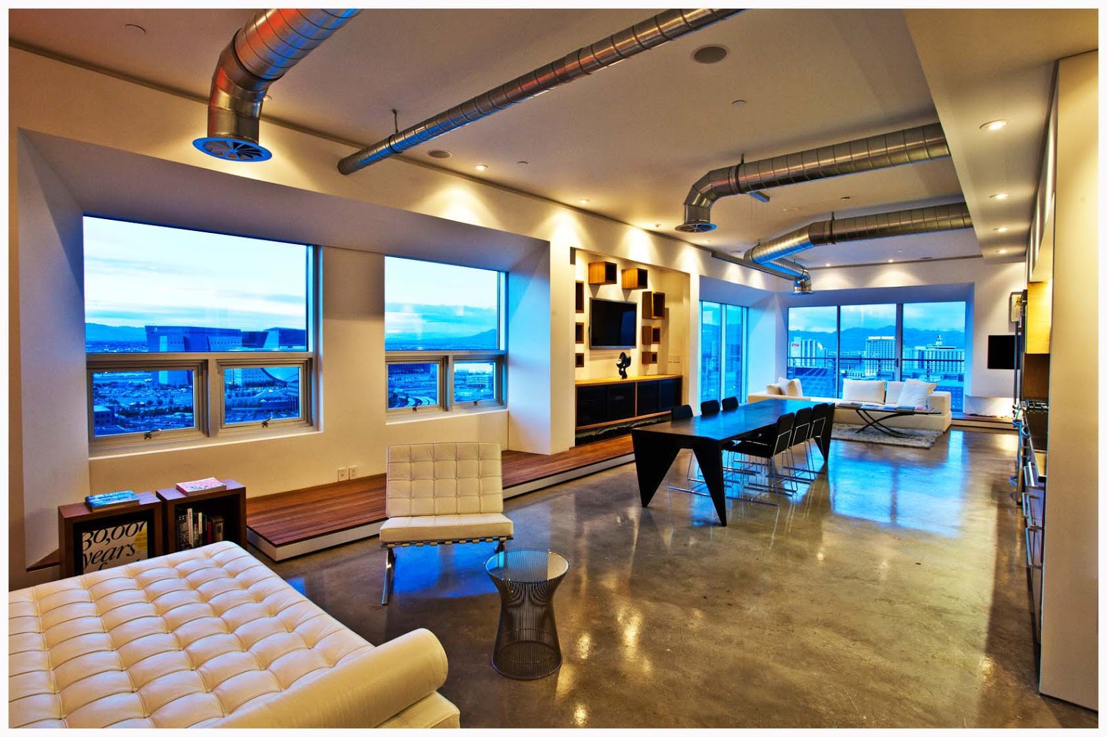 COMMERCIAL PROJECTS + EVENTS Stunning Newport Lofts Downtown Las Vegas