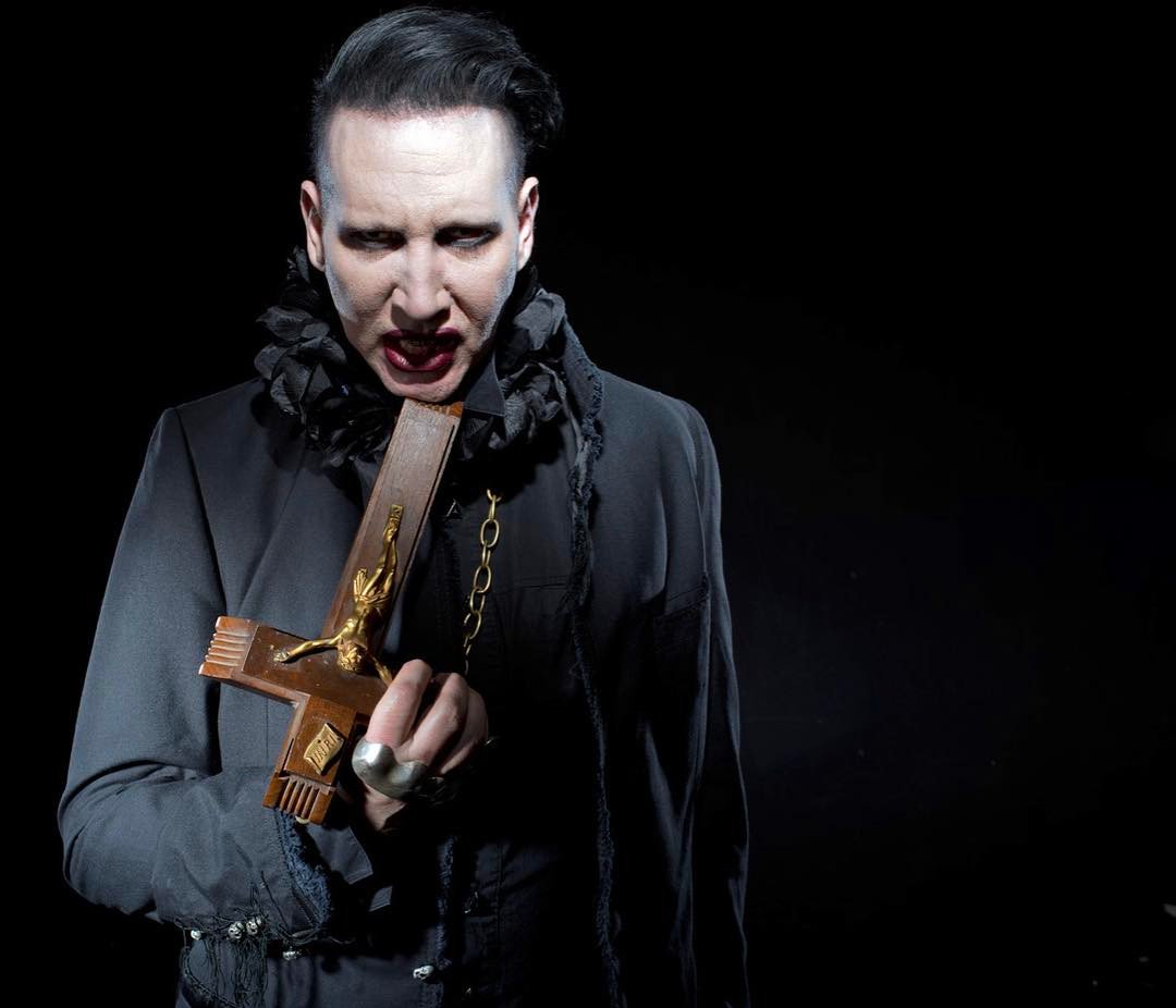 Marilyn Manson - Return Of The Killer Wasps Marilyn Manson - Return Of The Killer Wasps