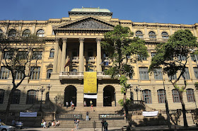 Atrações Históricas no centro do Rio de Janeiro - Biblioteca Nacional