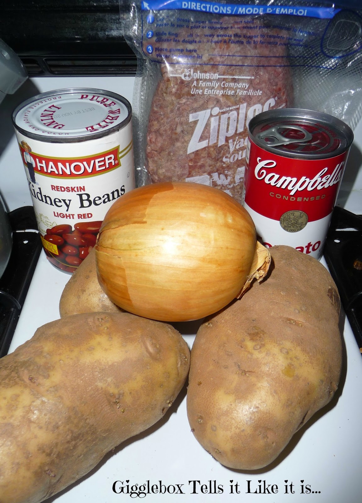 recipe, hamburger meat, potatoes, kidney beans, onions, dinner on a budget,