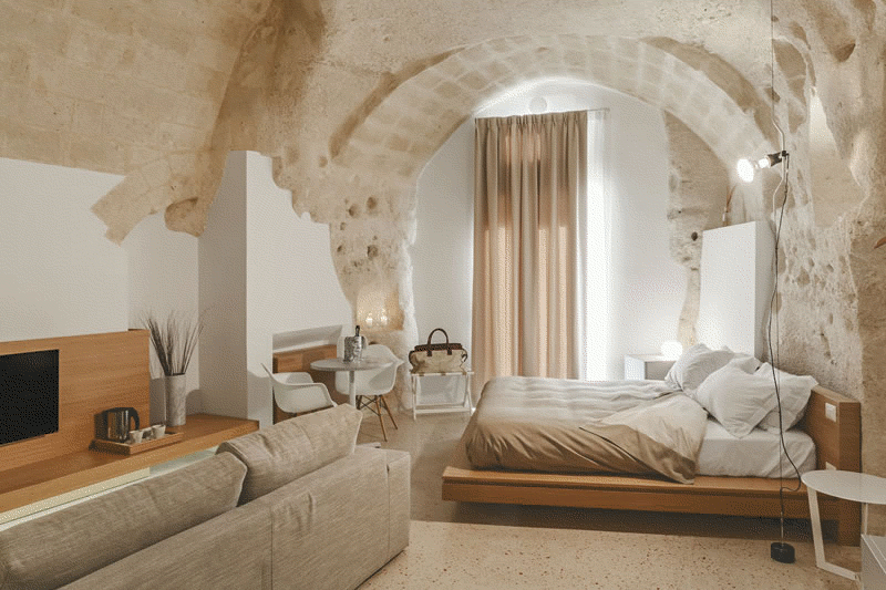 12-Bedroom-4-La-Dimora-di-Metello-Hotel-Matera-by-Manca-Studio-www-designstack-co
