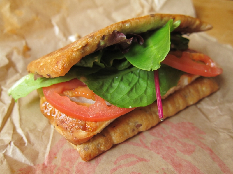 Review Wendy's Smoky Honey Mustard Flatbread Grilled Chicken Sandwich