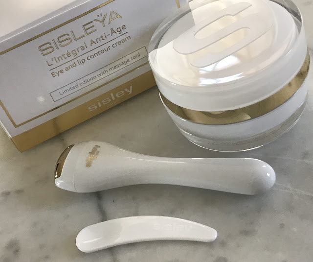 sisley massage tool