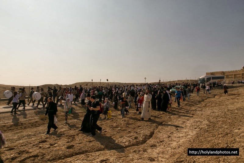  Η εορτή των Αγίων Θεοφανείων στον Ιορδάνη ποταμό (2014) http://leipsanothiki.blogspot.be/