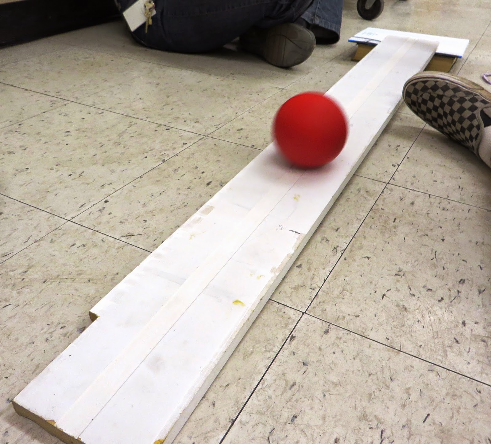 a-ball-roll-race-laptrinhx-news