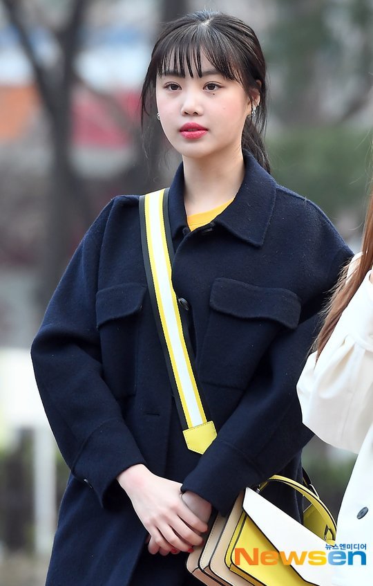 G-IDLE Soojin ‘Music Bank’ dışında poz verdi - Netizen Turkey