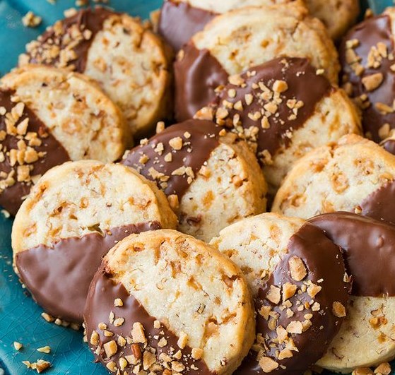 Chocolate Dipped Toffee Pecan Shortbread Cookies #Chocolate #Cookies Chocolate Dipped Toffee Pecan Shortbread Cookies #Chocolate #Cookies