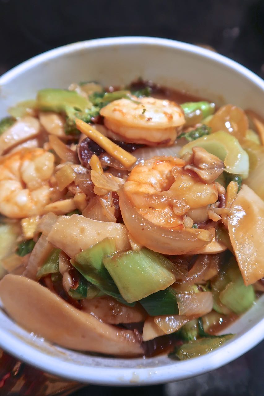 Scrumpdillyicious Shrimp, Mushroom & Bok Choy StirFry with Ginger