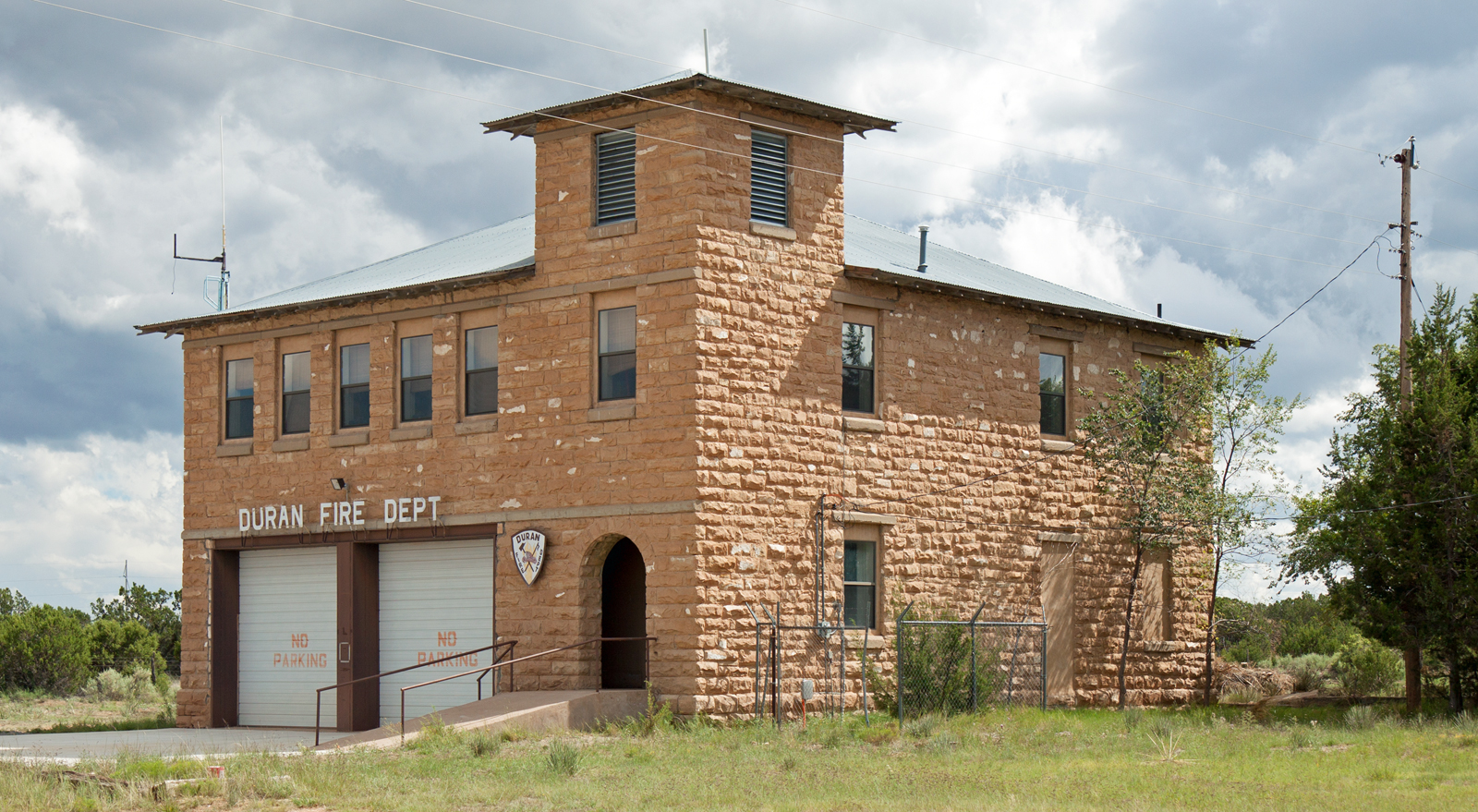 Sixgun Siding Fire Station, Duran, NM