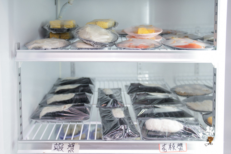 皇老爺溫體牛肉鍋|台南民權路美食|近阿美飯店~牛骨湯-現切溫體牛肉好吃
