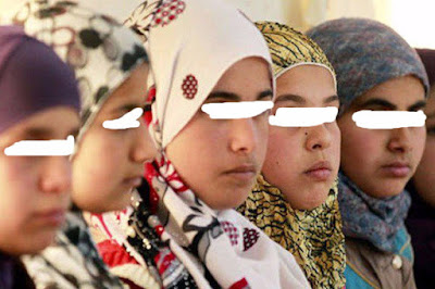 https://4.bp.blogspot.com/-wh1FxAEXxD8/WTq4F962-dI/AAAAAAACiy0/Yv6wxwxwiNsPmjGujj0F3N9cMukCWApfACLcB/s640/Muslim_young_girls1.jpg
