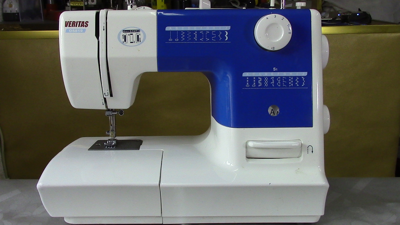 Швейная машинка делает пропуски. Веритас os832. Промышленная швейная машина veritas. Веритас швейная машина заправка нити. Регулировка промышленных швейных машин Веритас.