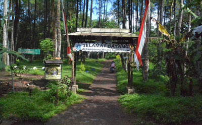 Kampoeng Wisata Sumberawan, Desa Toyomarto, Singosari, Malang sumberawan; kampoeng wisata sumberawan; kampung wisata sumberawan; kampung wisata;situs sumberawan; situs candi sumberawan; candi sumberawan; candi sumberawan pdf; harga tiket candi sumberawan; mata air sumberawan; candi di malang; arti kata sumberawan; candi singosari; candi kidal; candi jawi; legenda candi sumberawan; arca dwarapala; situs bersejarah di malang; misteri candi sumberawan; mitos candi sumberawan; nomadic tourism