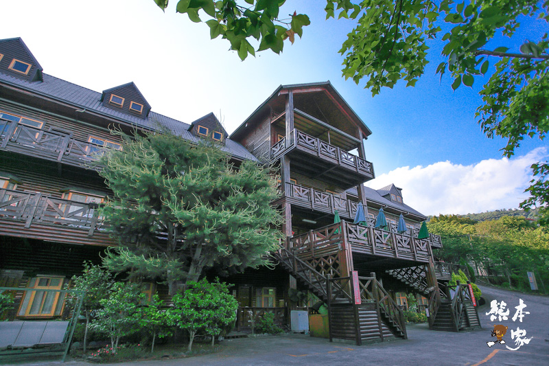 比佛利山莊|百岳群峰、賞楓秘境、烤肉聚餐|南投清境避暑住宿