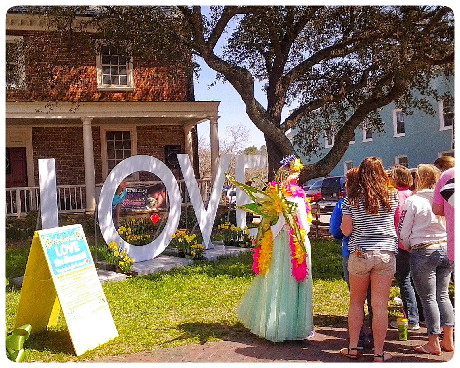 foobella design 28th Annual Gloucester Daffodil Festival 2014