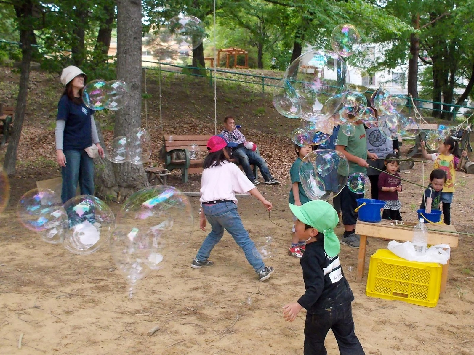 ほくと遊びの森 シャボン玉とんだ